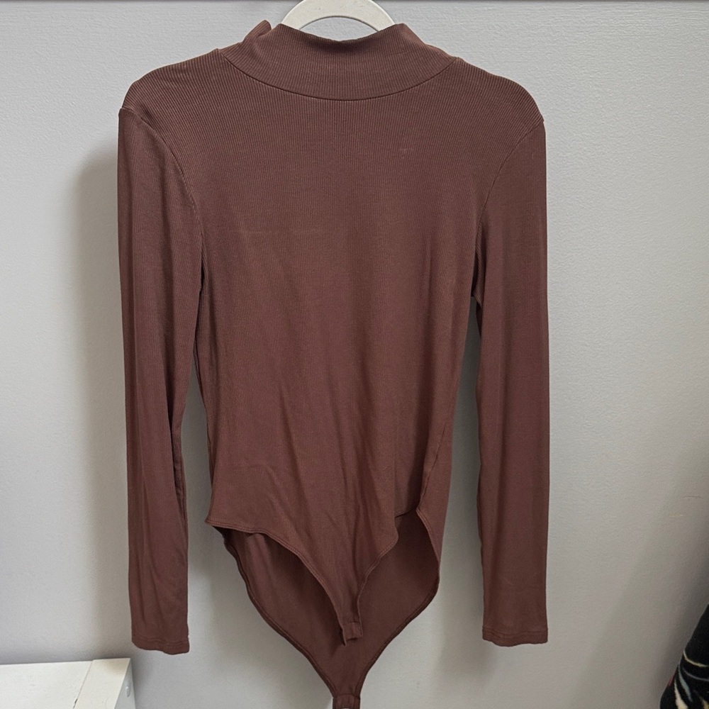 Amazon Mauve Brown Mock Neck Long Sleeve Bodysuit